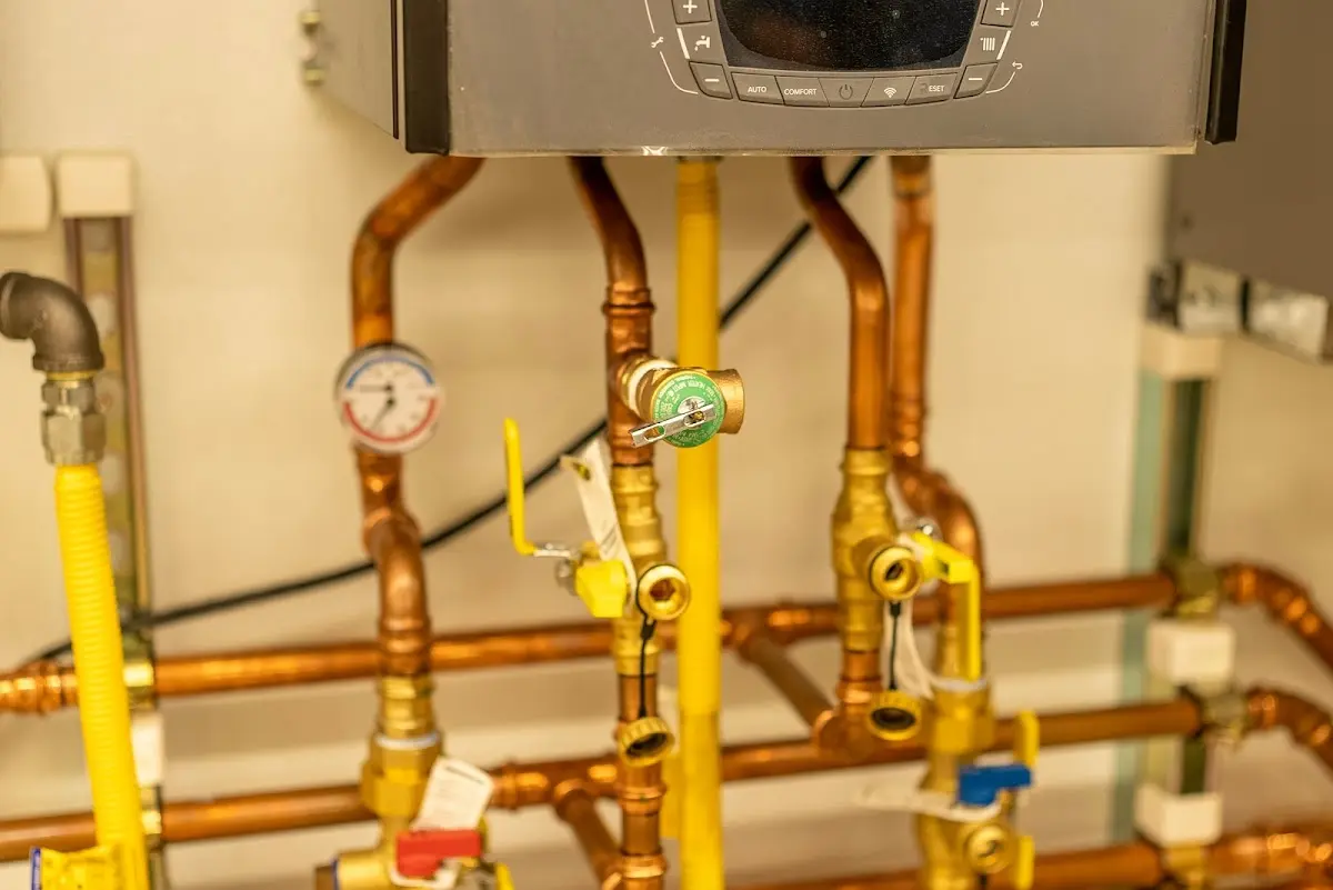 Licensed technician providing Pipe Repair for a homeowner in Suquamish